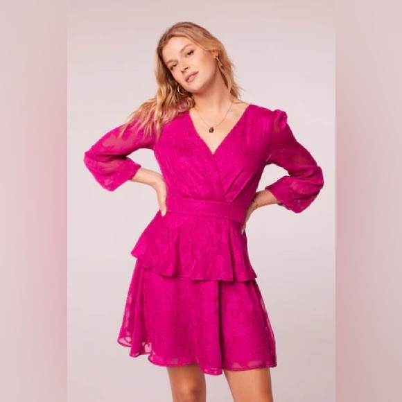 NWT Brand Of The Free KISS ME FUCHSIA PEPLUM MINI DRESS Tie Back Bohemian style - Picture 1 of 5